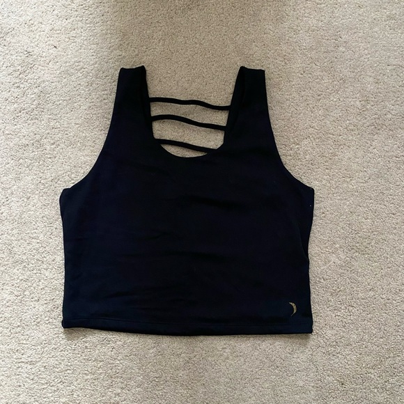 Activewear Tank Top - Picture 2 of 5